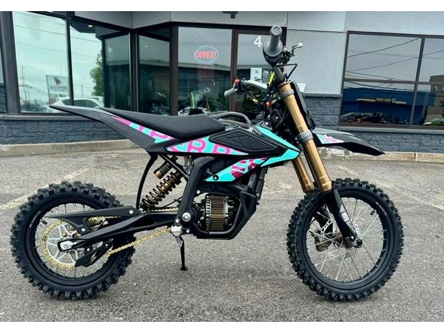2026 Surron Hyper Bee 100% Électrique Avec 8,000 Watts alt