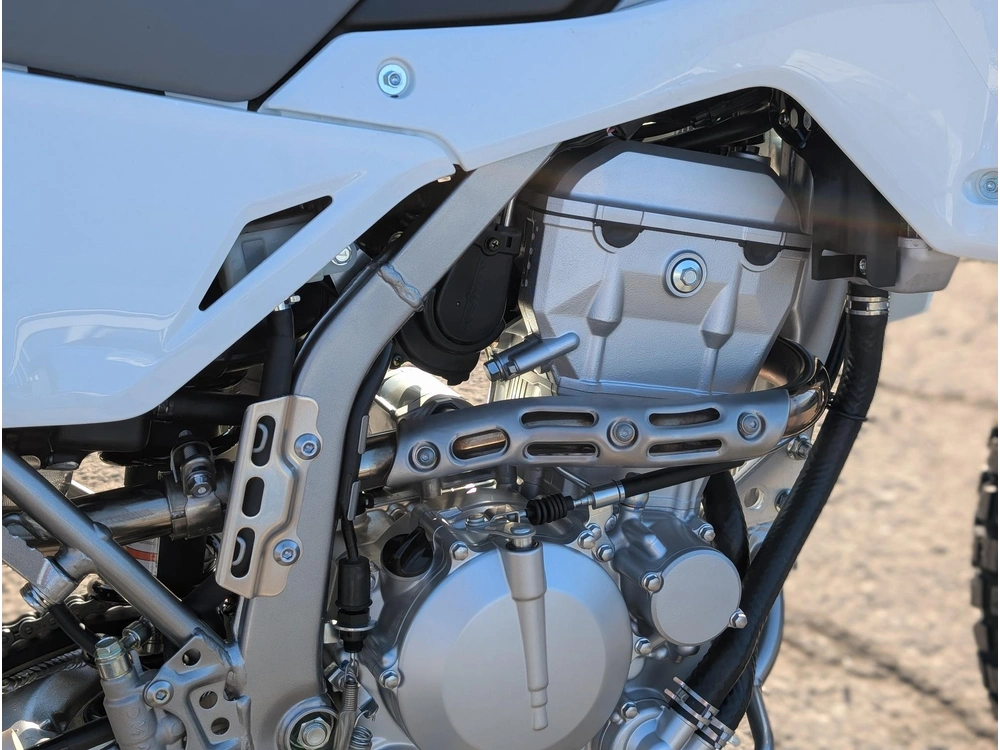 2026 Kawasaki Klx300 Semi Blanc | ⚡ Équivalent Dr-z400s & Honda Xr300 ⚡ | alt