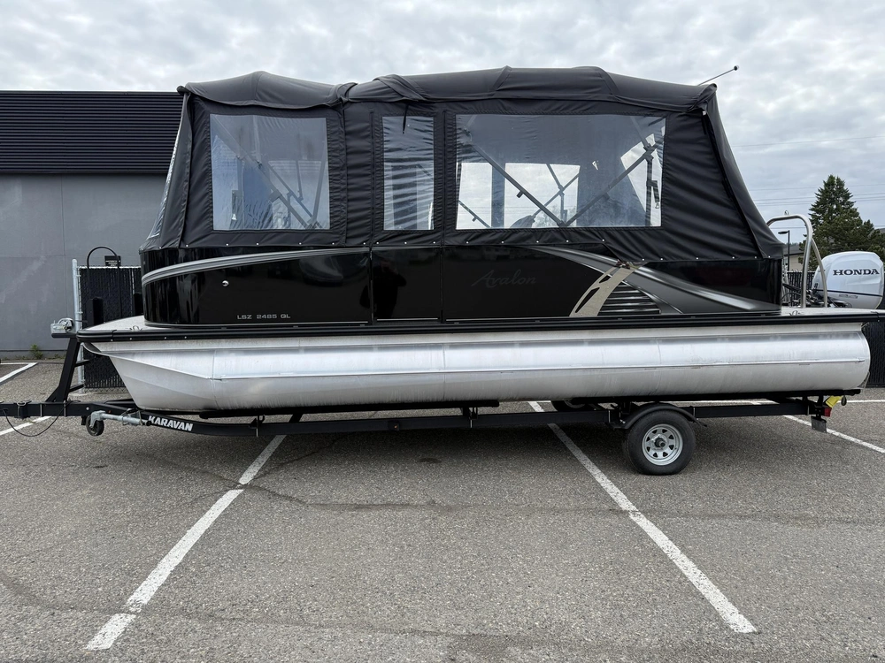 2022 Other Avalon Lsz Quad Lounge 24ft alt