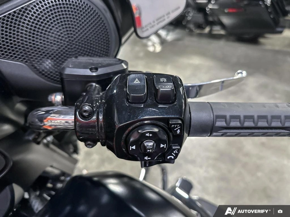 2024 Harley-davidson Street Glide alt