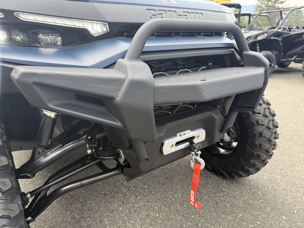 2026 Can-am Defender Limited Cab Hd11 alt