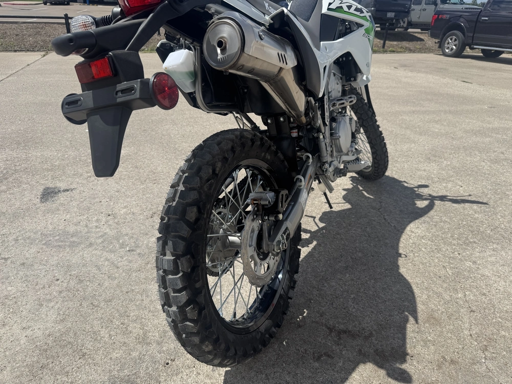 2026 Kawasaki Klx300 alt
