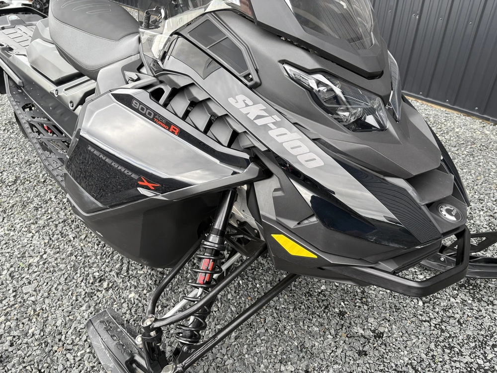 2025 Ski-doo Renegade X 900 Ace Turbo R Ripsaw 1.25" E.s. alt