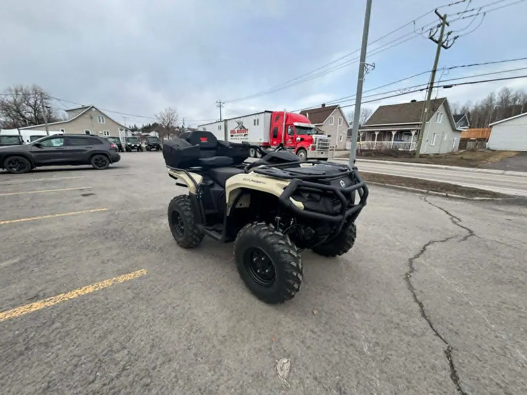 Can-Am OUTLANDER PRO HD5 USED 2025