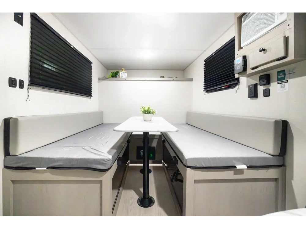 2026 Coachmen Clipper 11000rok alt