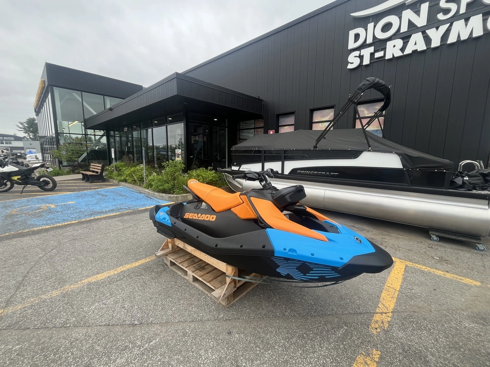 Sea-doo Spark Trixx 3 Places Audio 2026 alt