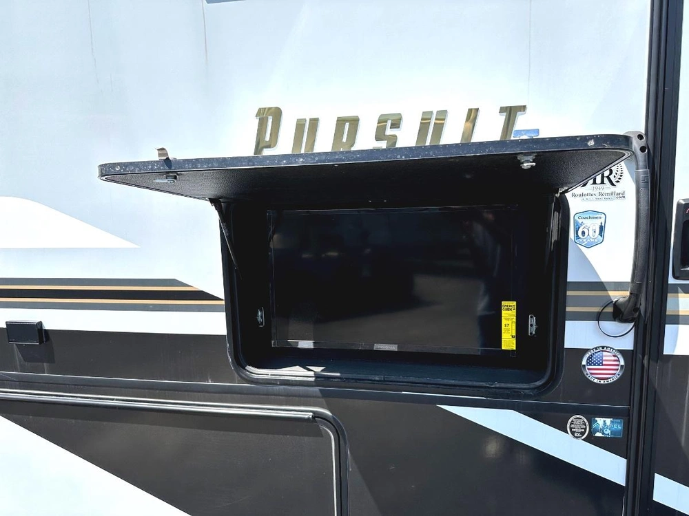 Coachmen Pursuit 31es 2024 alt