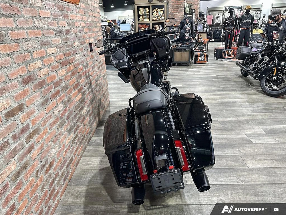 2026 Harley-davidson Road Glide alt