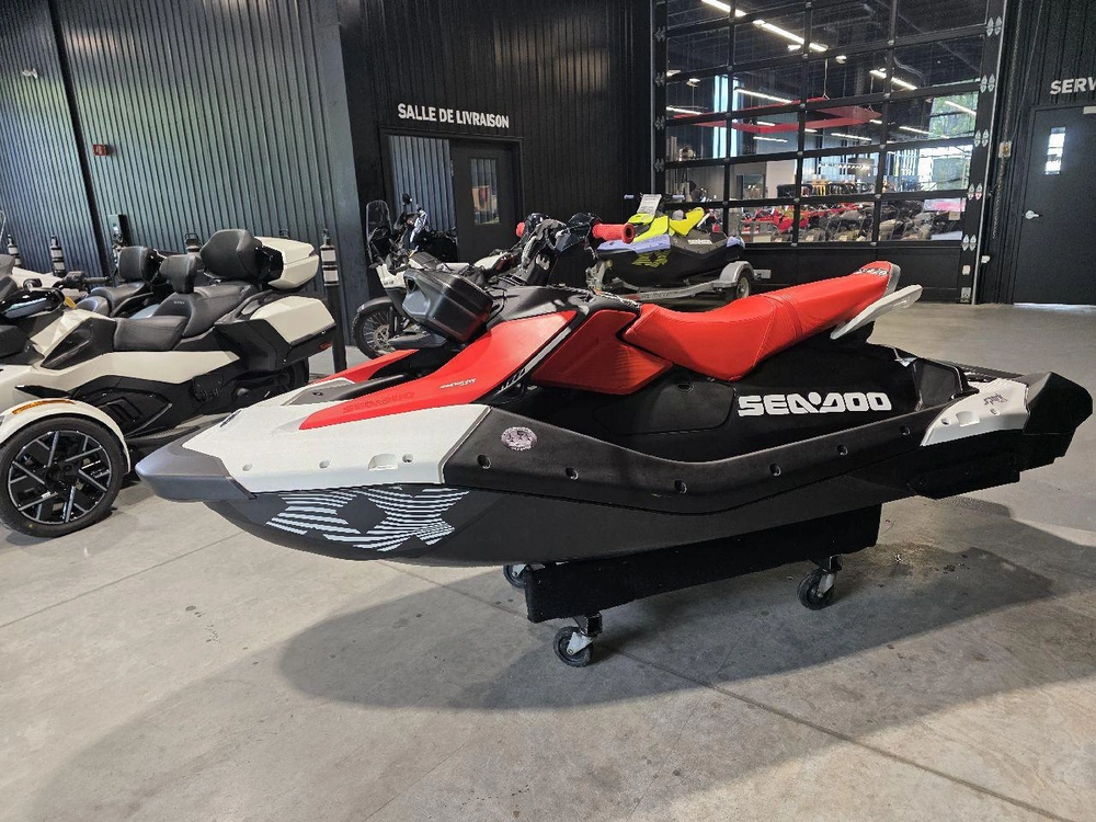Sea-doo Spark Trixx 3up Syst Audio 2025 alt