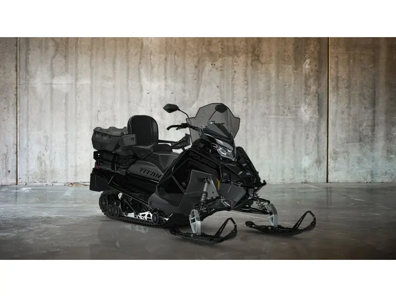 2027 Polaris TITAN ADV ULT