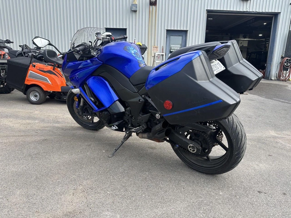 2014 Kawasaki Ninja 1000 alt