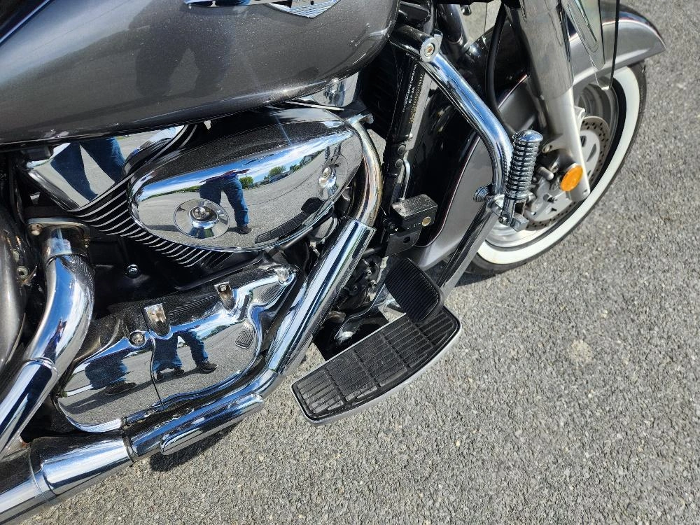 Suzuki Vl 1500 Se C 90 Boulevard 2005 alt