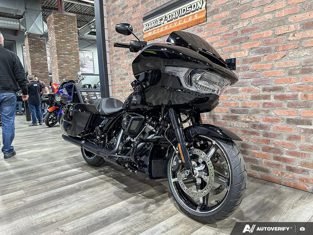 2026 Harley-davidson Road Glide alt