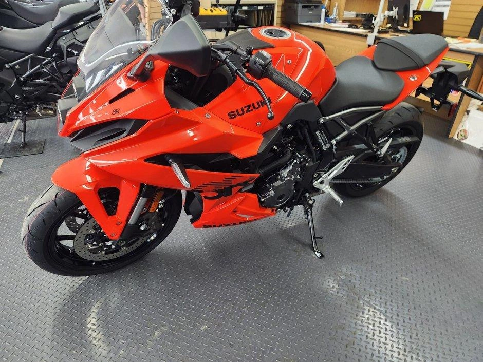 Suzuki Gsx-8r 2026 alt