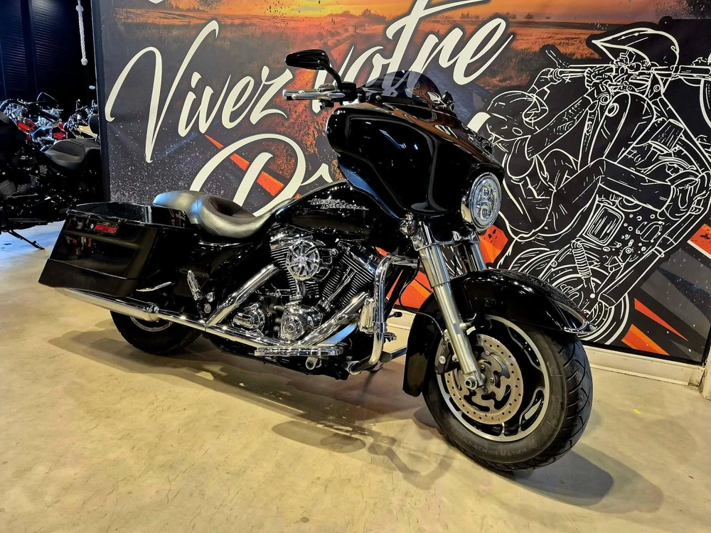 Harley-davidson Street Glide Flhx 2008 alt
