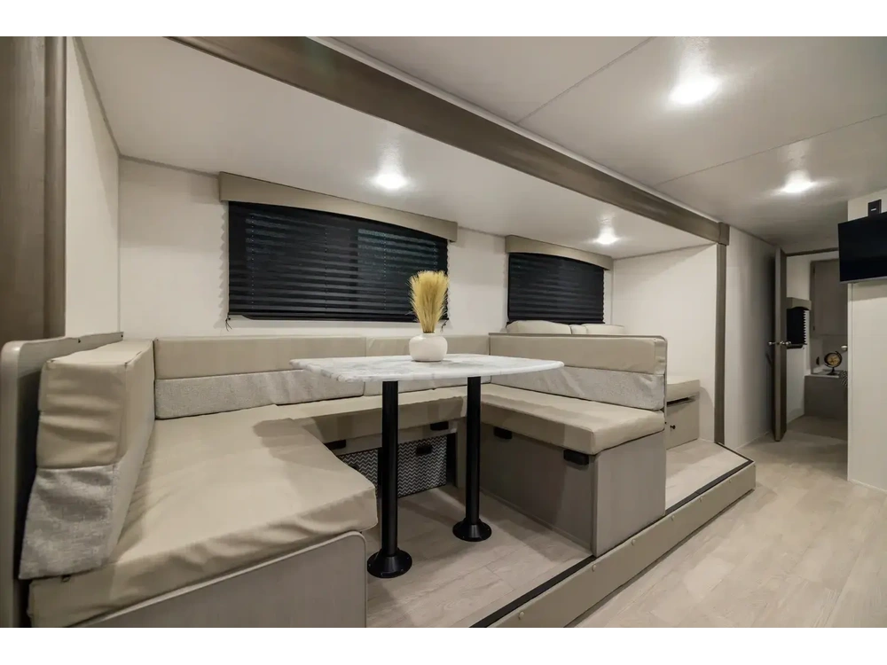 2026 Coachmen Clipper 292tb alt
