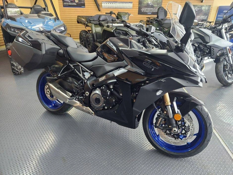 2026 Suzuki Gsx-s1000gt+ Jeu De Valises Latérales Rigides alt