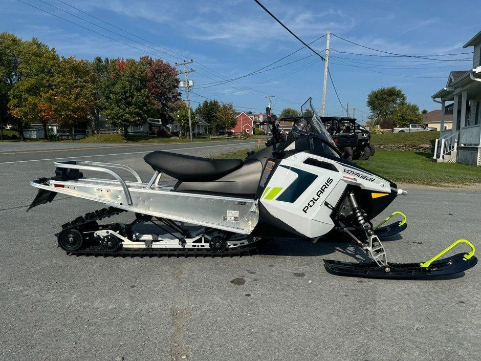Polaris 550 Voyageur 155 E/s 2025 alt