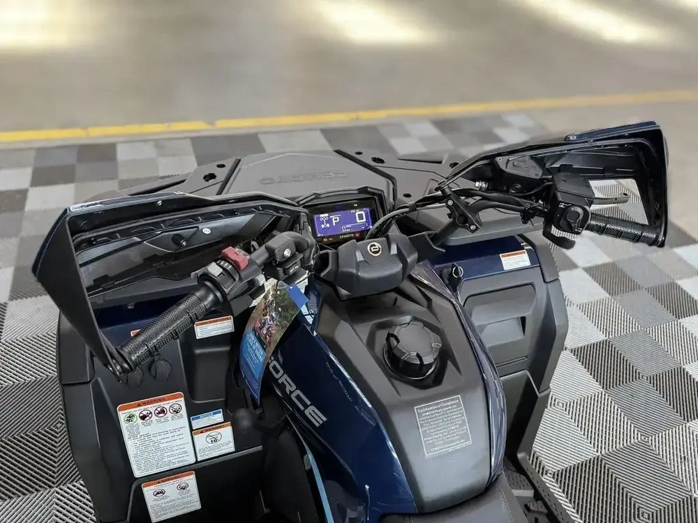 2026 Cfmoto Cforce 600 Touring alt