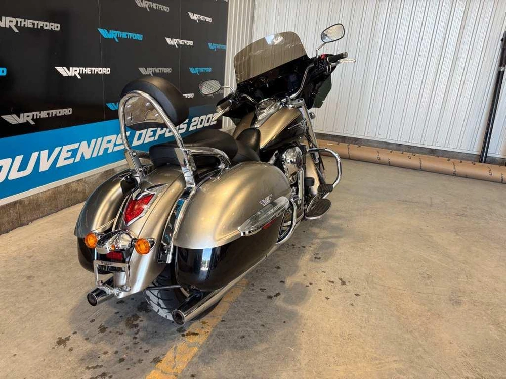 Kawasaki Vulcan Nomad 1700 2014 alt