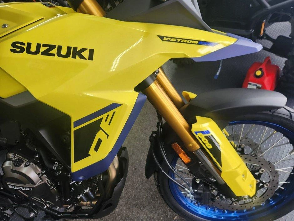 Suzuki V-strom 800de 2026 alt