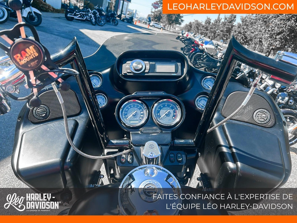 2011 Harley-davidson Fltruse Cvo Road Glide Ultra alt