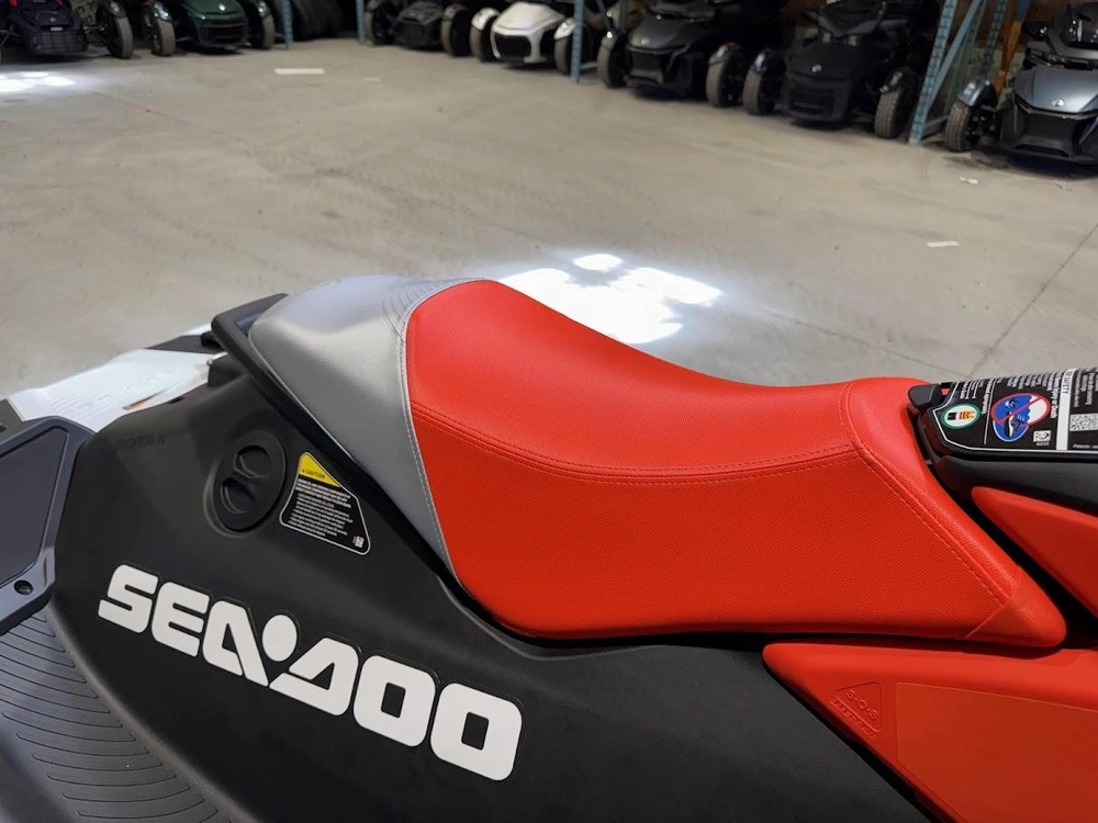 2026 Sea-doo Spark Trixx 1 Up alt