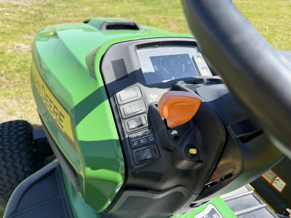 2021 John Deere X739 alt