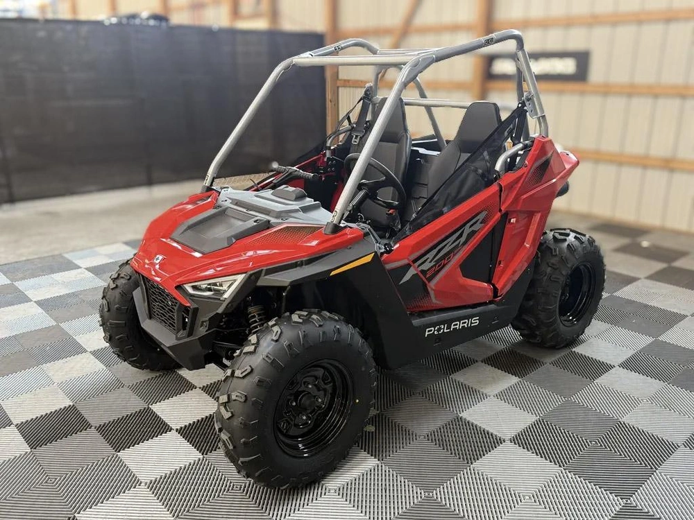 2026 Polaris Rzr 200 Efi alt