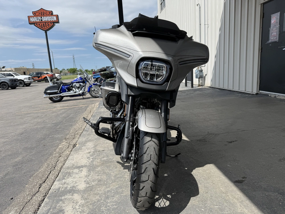 2023 Harley-davidson Cvo Street Glide alt