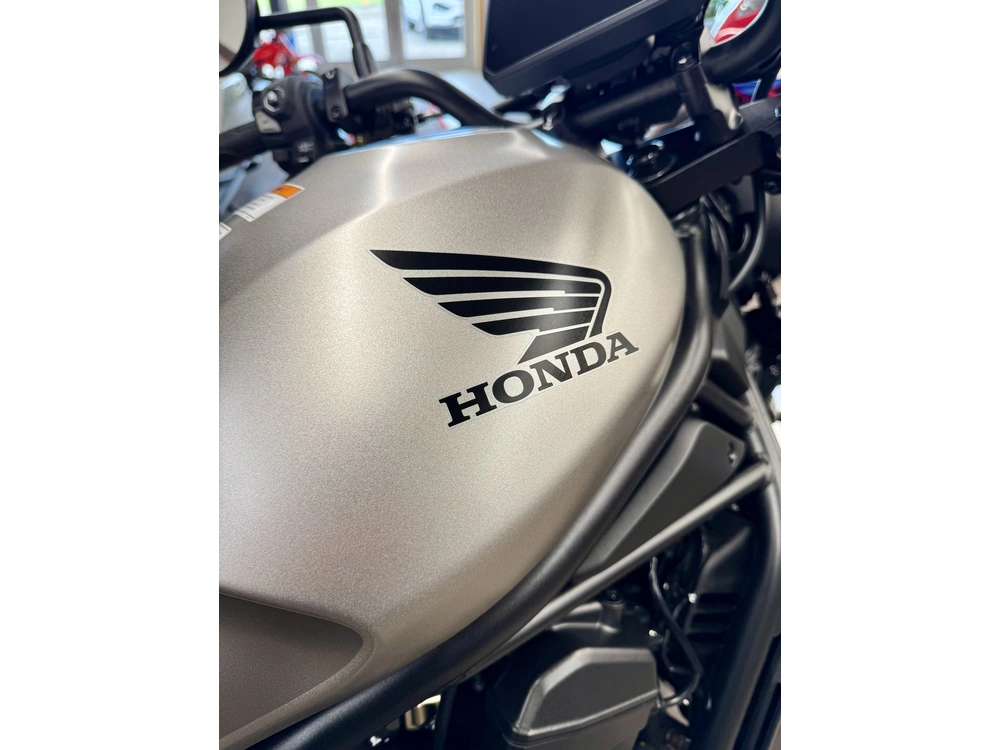 2026 Honda Rebel 1100 alt
