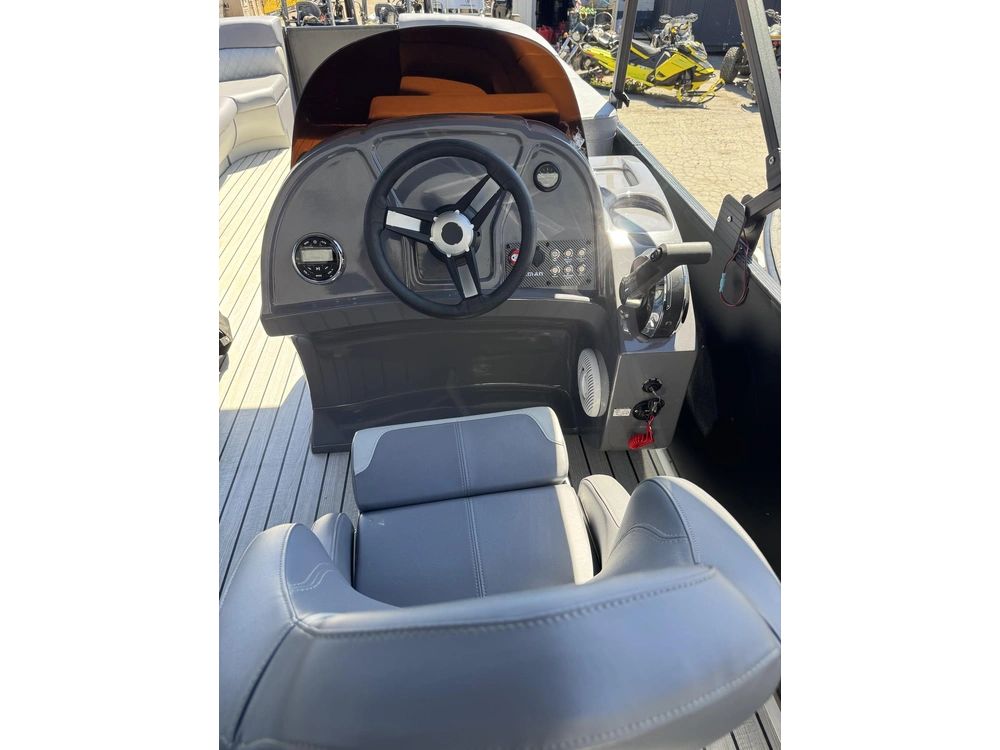 2026 Brimstone 21ft W/ 40 Elpt 4s Merc And Galv Trailer