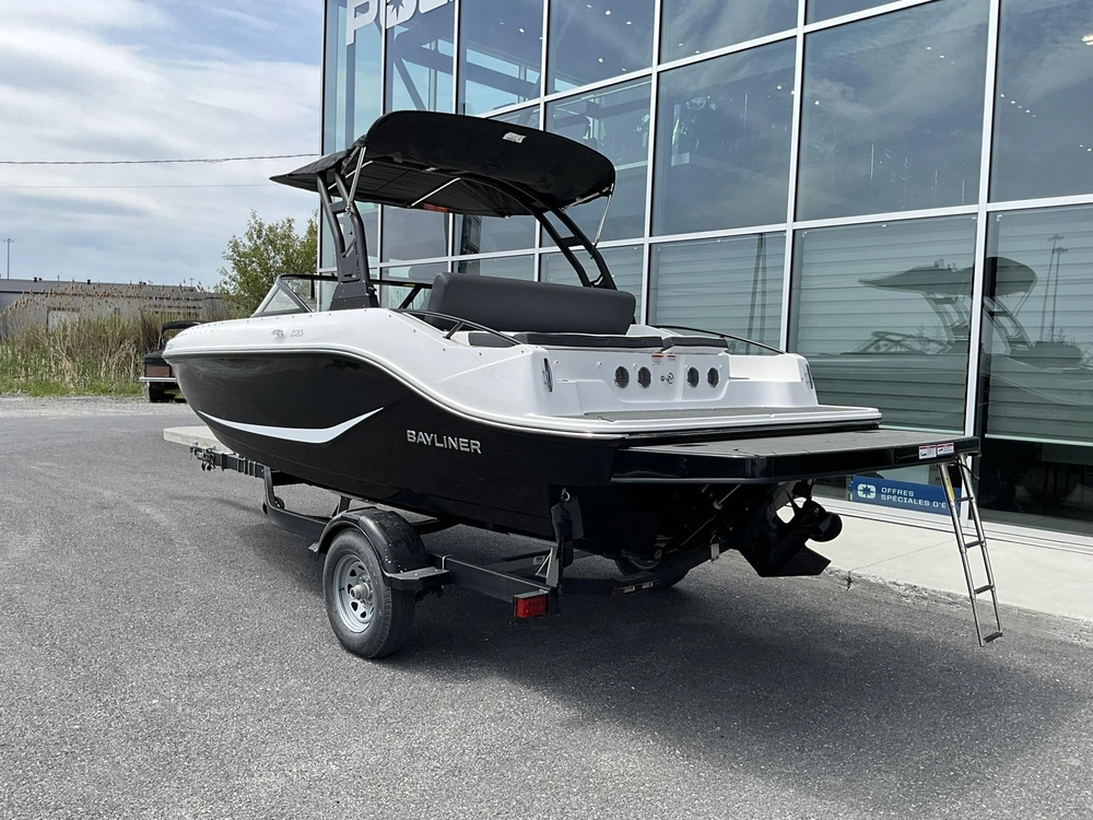 2025 Bayliner D20i alt