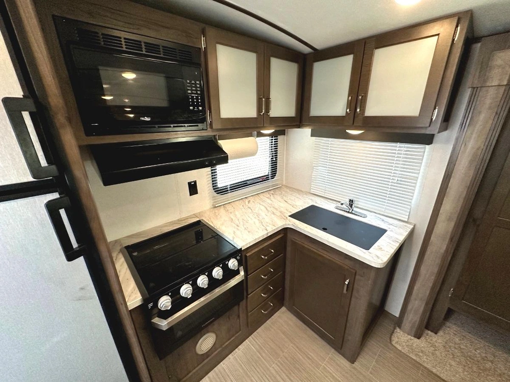 Keystone Rv Passport 2500rk 2020 alt