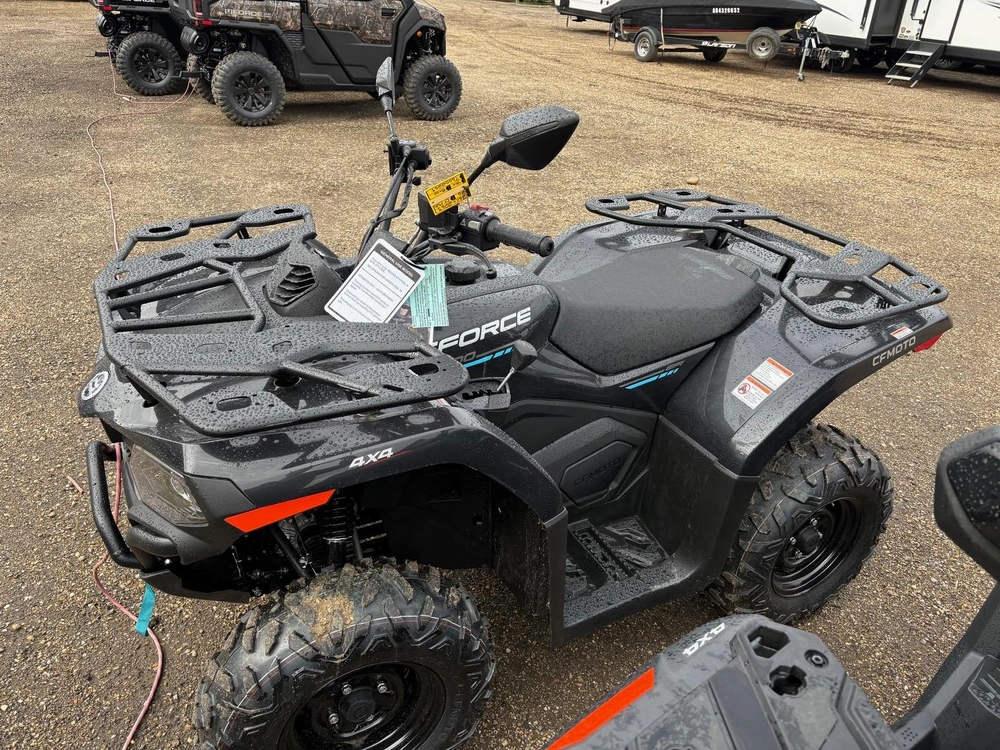 2026 Cfmoto Cforce 400 Base With Winch alt