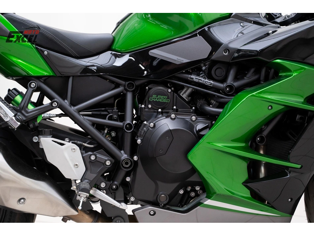 Kawasaki Ninja H2 Se 2022 alt