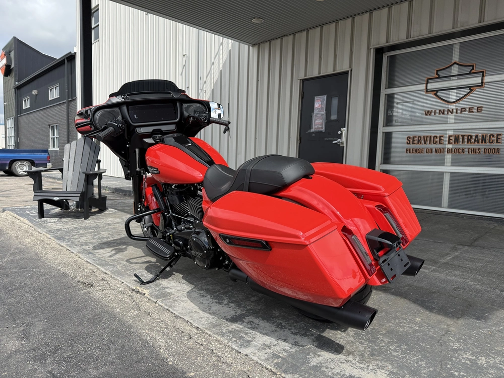 2026 Harley-davidson Street Glide alt