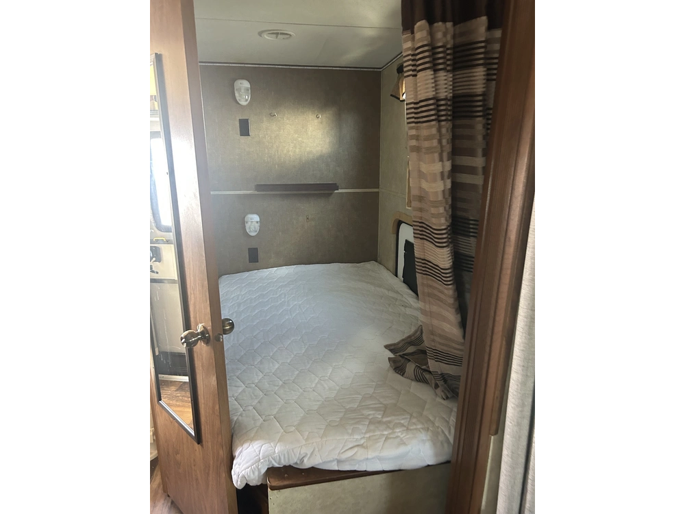 Augusta Rv 28bh 2014 alt
