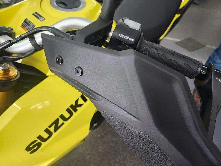Suzuki V-strom 800de 2026 alt
