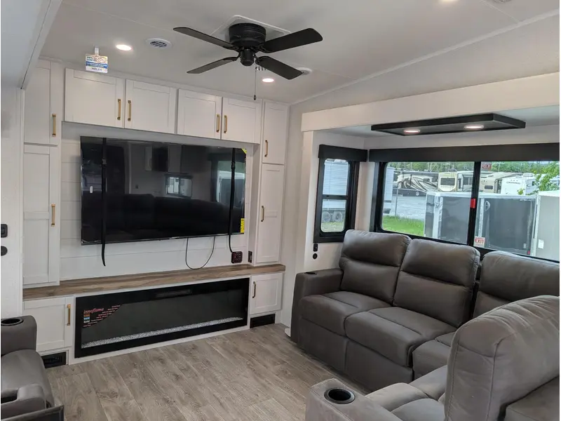 Jayco Eagle 335LSTS 2027