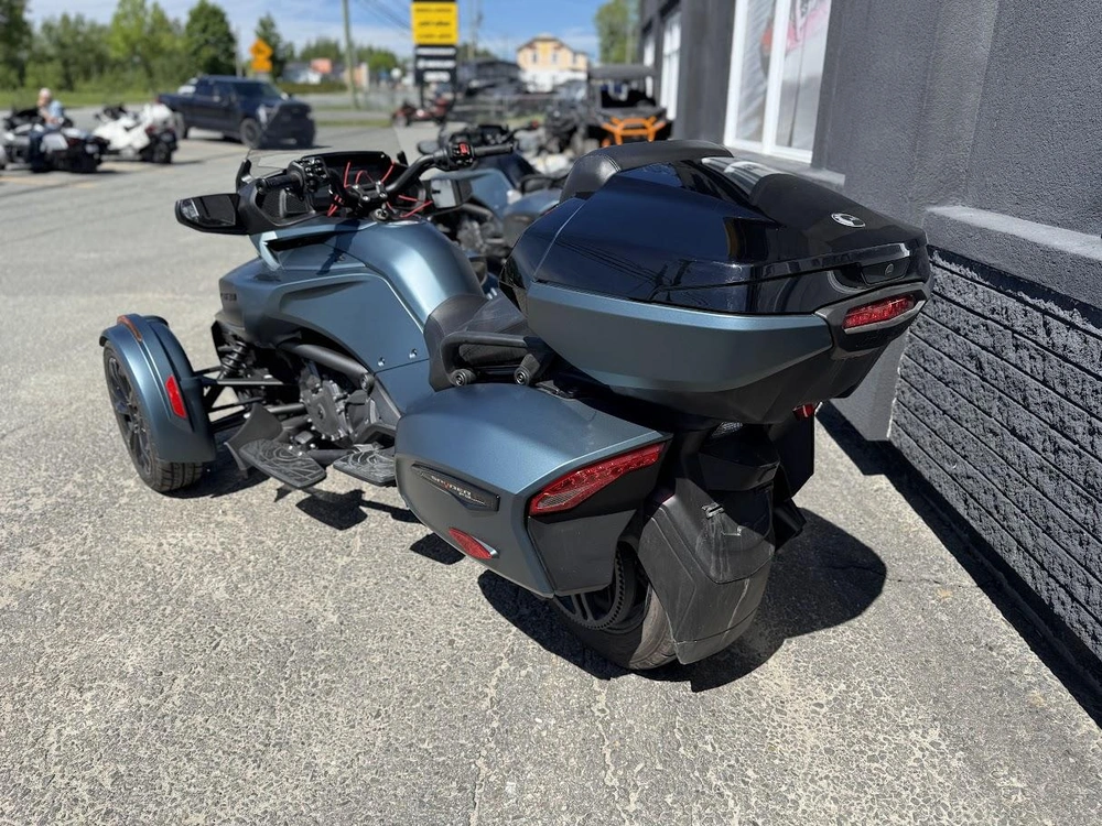 Can-am F3 Limited 2025 alt