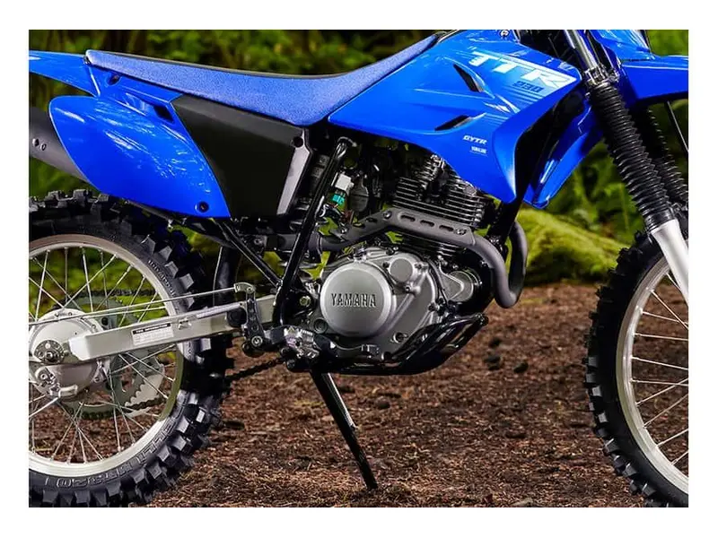 Yamaha TT-R 230 PRE-COMMANDE 2027