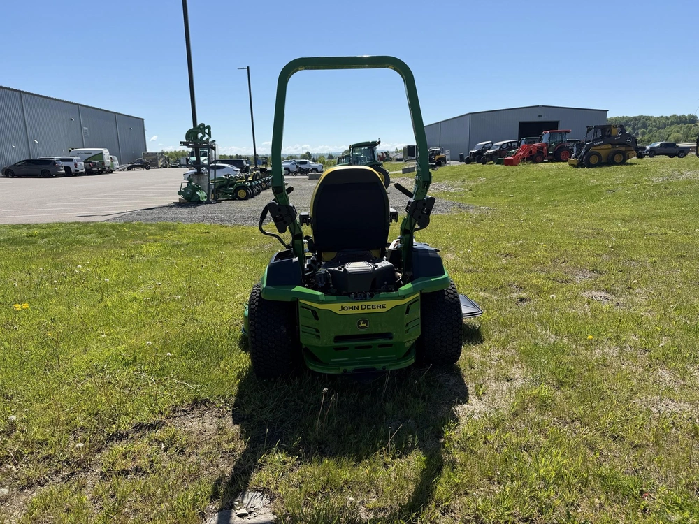 2026 John Deere Z545r alt