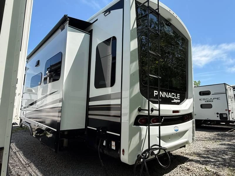Jayco Pinnacle 32rlts 2027 alt