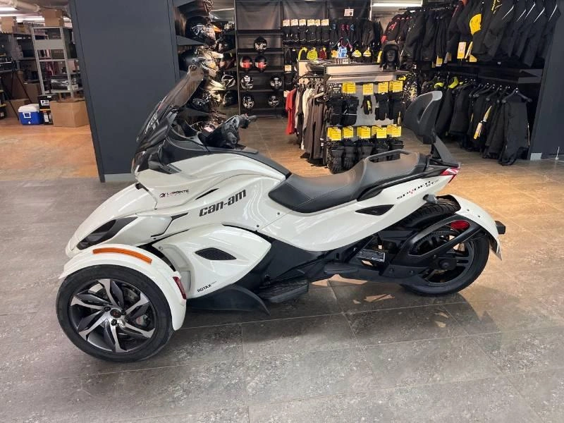 Can-am Spyder St-s 991etc Se5 2014 alt