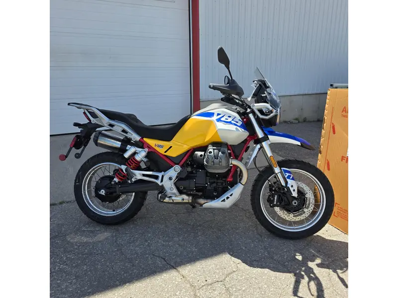 Moto Guzzi V85 TT 2027