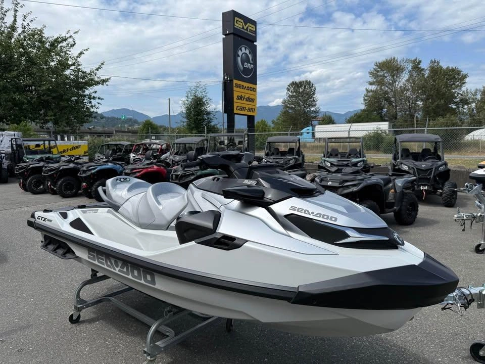 2026 Sea-doo Gtx Limited 325 (sound System) alt