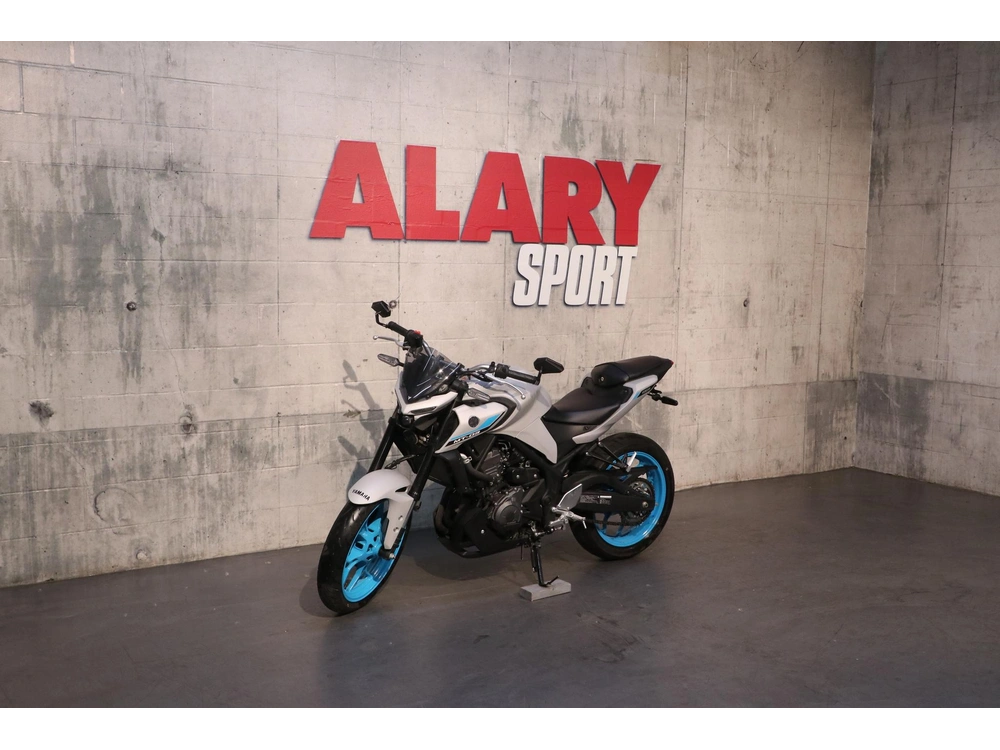 Yamaha Mt-03 2025 alt