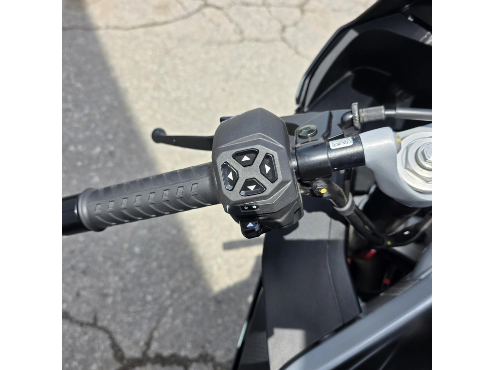 2025 Aprilia Rs 457 alt