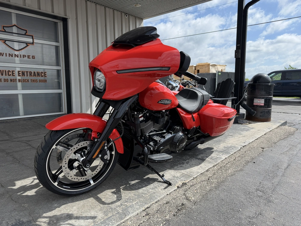 2026 Harley-davidson Street Glide alt